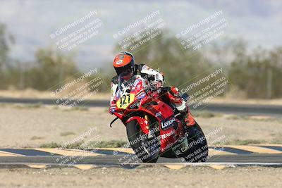 media/Nov-16-2025-Race Pace (Sun) [[8c5fa54630]]/Verified Riders/2-Turn 7 (945am)/